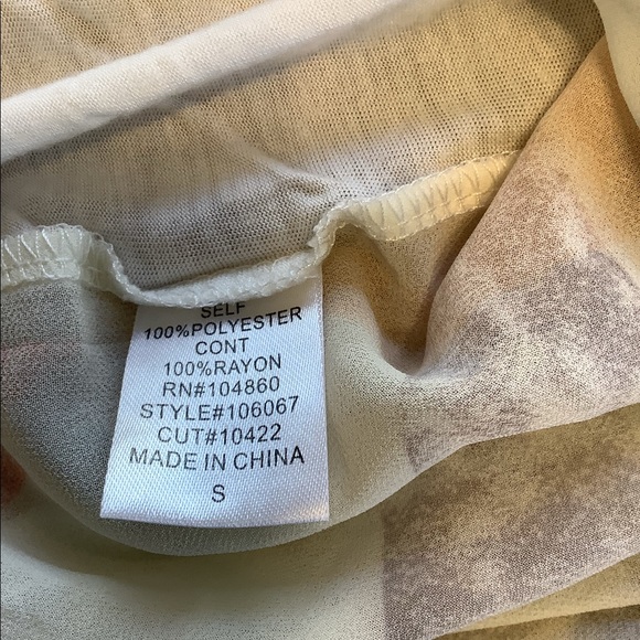 Chloe K Sheer Sleeveless Summer Top Colorful and Fun. Unique Size Small - Picture 6 of 6